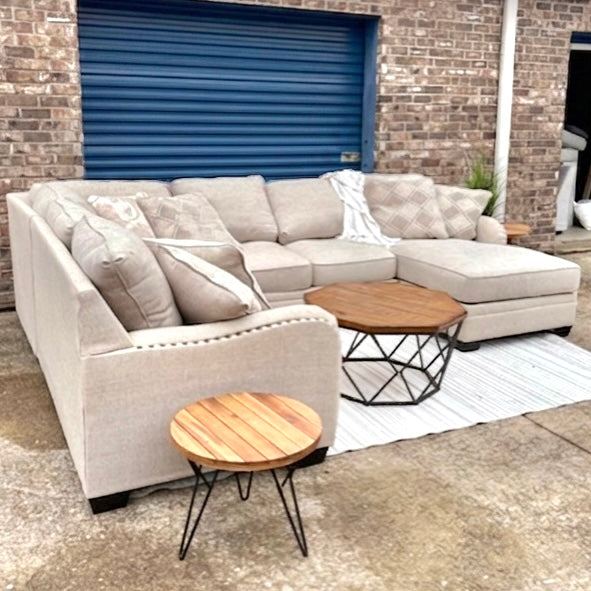 Ashley Luxora 3-Piece U-Shaped Sectional